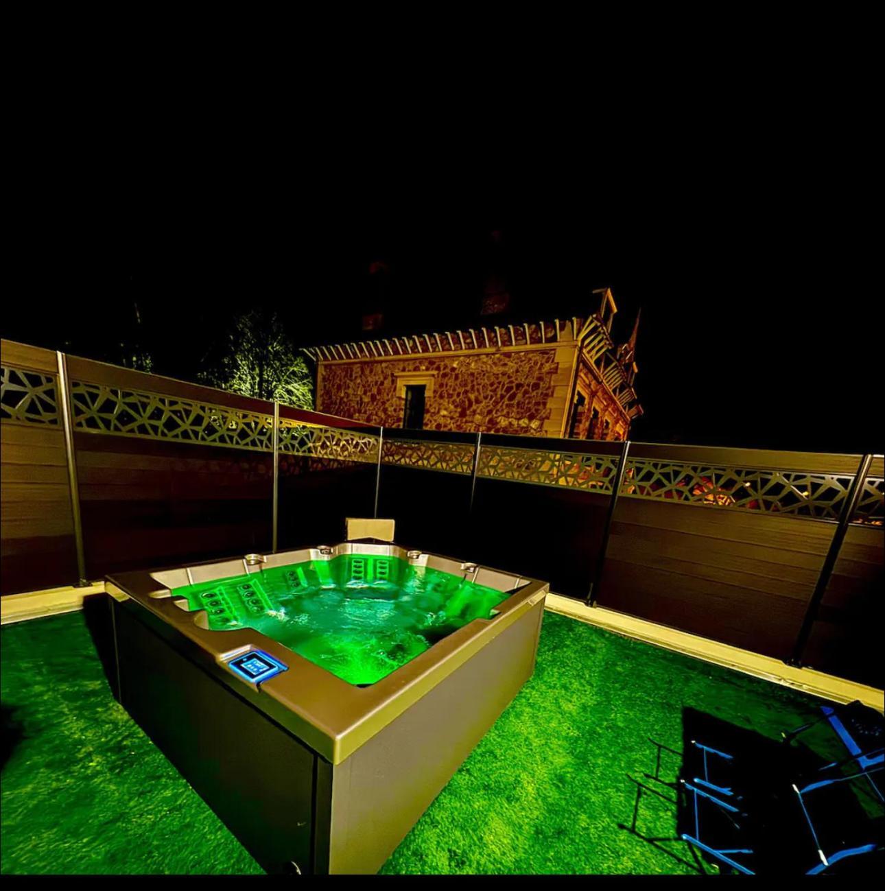 La Maison Du Faubourg Jacuzzi Vitry-le-François Екстериор снимка